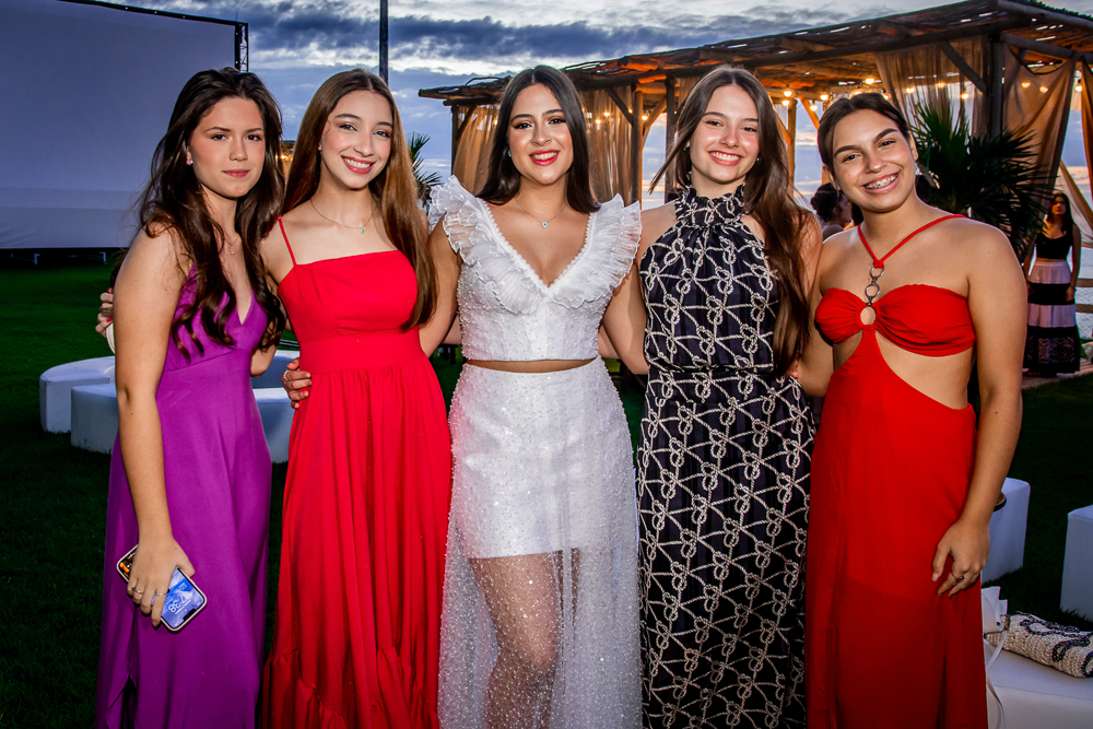 Marina Cavalcante, Lis Herbster, Elize Rego, Isabella Teixeira E Sophia Colares