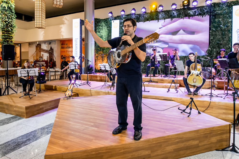 Orquestra De Instrumentos Reciclados De Cateura (17)