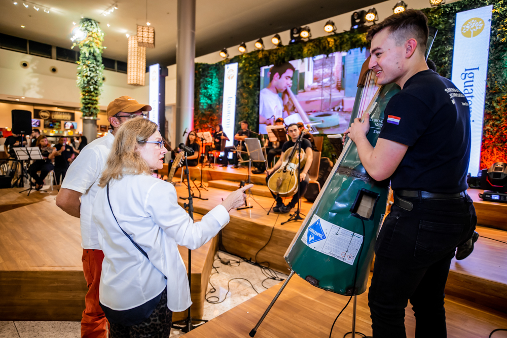 Orquestra De Instrumentos Reciclados De Cateura No Iguatemi Bosque (2)
