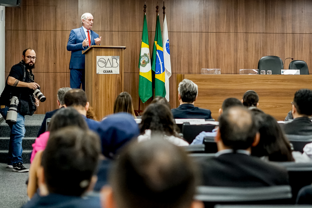 Palestra De Ciro Gomes Na Oab