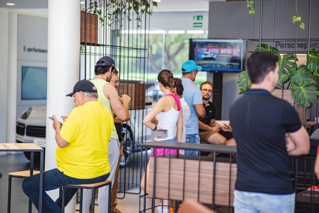 Porsche Center Fortaleza (3)