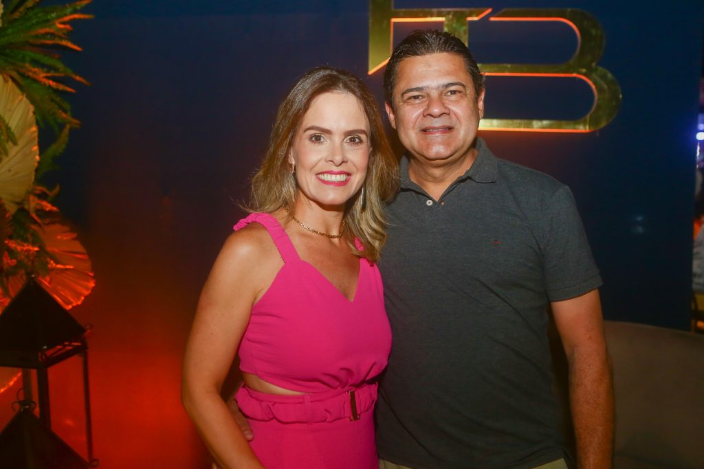 Raquel Gurjão E Jeronimo Sa Junior