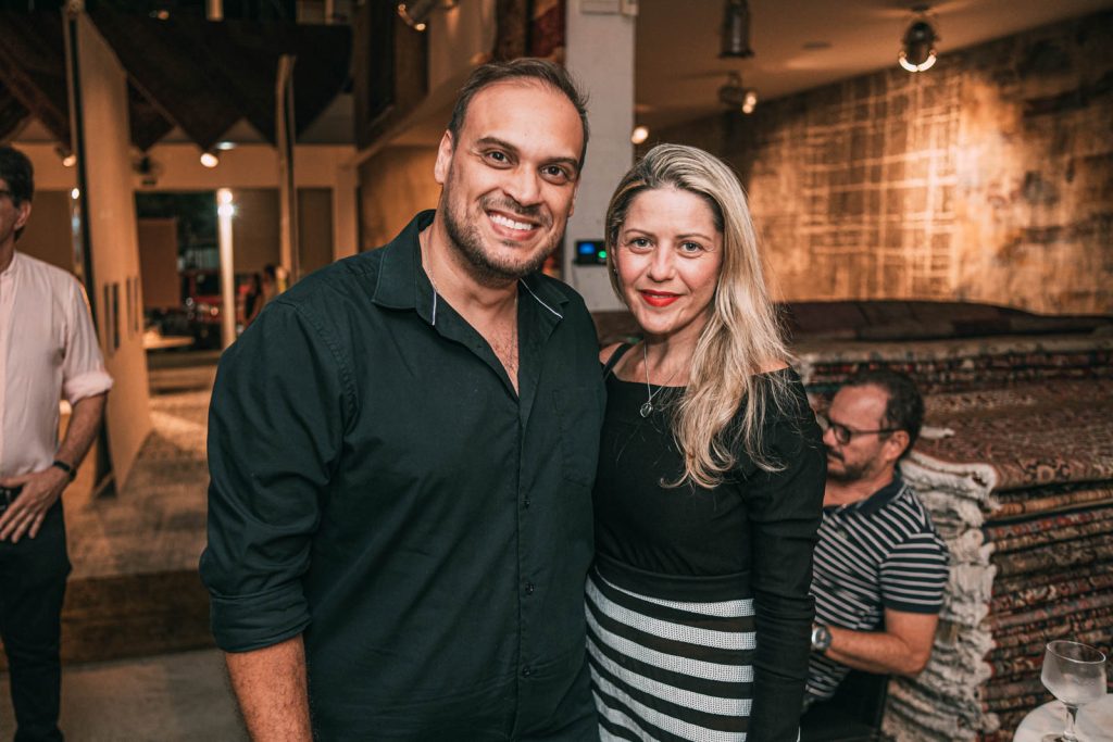 Reno Girao E Patricia Leitao