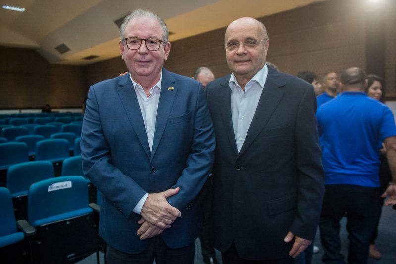 Troféu PMQA - Fetrans realiza cerimônia de entrega do 20º Prêmio Melhoria da Qualidade do Ar