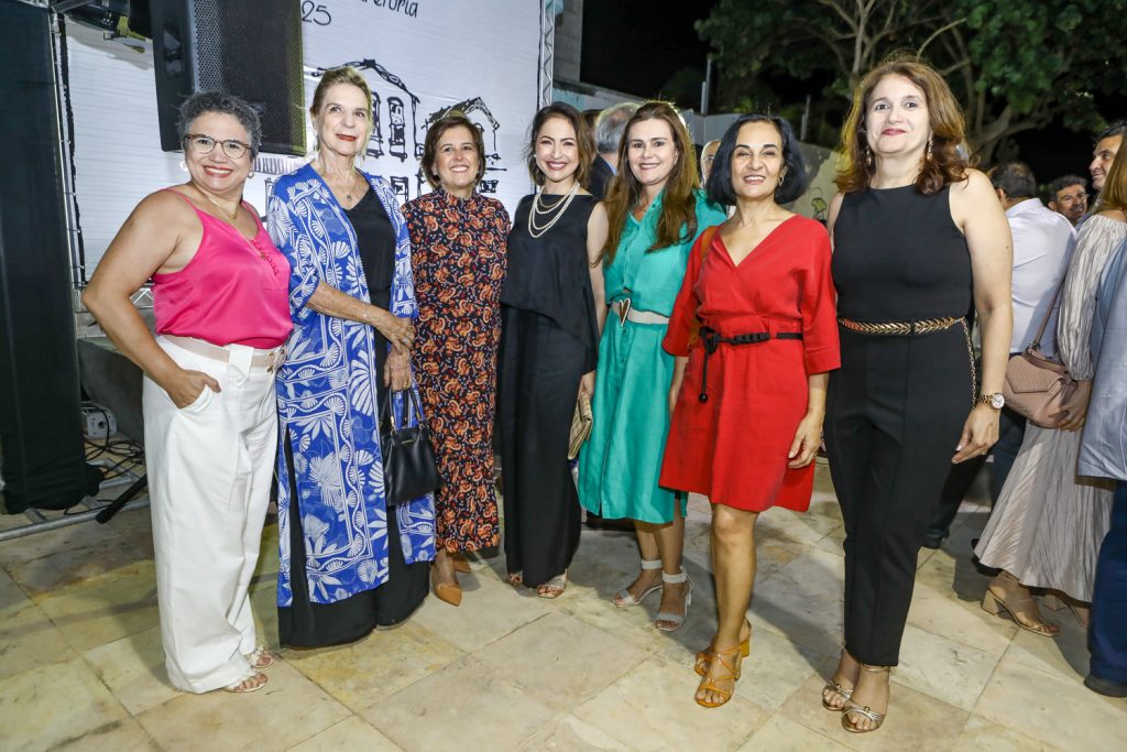 Ricarte Urbano, Annia Ribeiro, Adriana Bezerra, Marina Gaia, Ivana Bezerra, Vera Lima E Denise Melo (2)