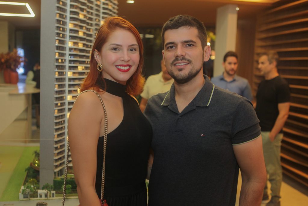 Roberta Quindere E Rafael Machado
