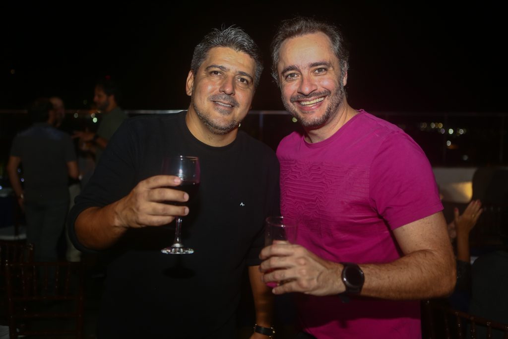 Roberto Chequer E Rodrigo Dias