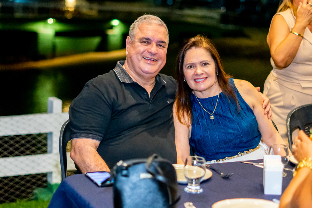 Roberto São Thiago E Edneusa Aguiar