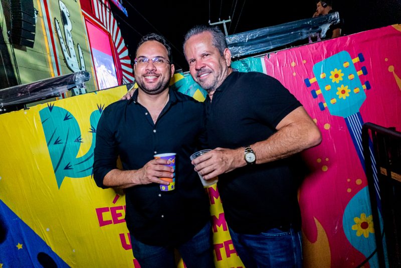 Agito e animação - São João de Maracanaú reúne multidão em noite de festa com shows de Seu Jorge e Alexandre Pires