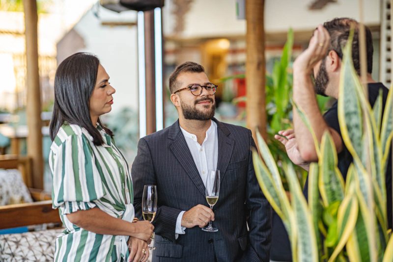 Whispering Angel - Seu Domingo Beach Club recebe François Hautekeur em evento exclusivo