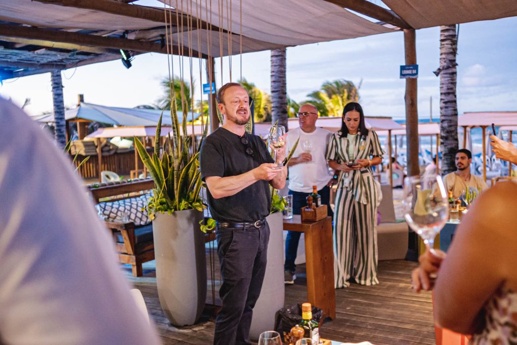 Sunset Com Whispering Angel (24)