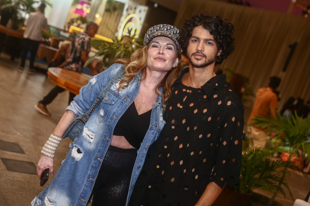 Suzana Marchionni E Jonny Silva