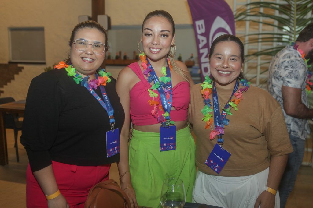 Talita Pires, Daniele Martins E Taila Pereira