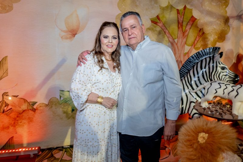 Rá-tim-bum - Claudiana e Rodrigo Loureiro festejam o primeiro aninho do herdeiro Rodrigo