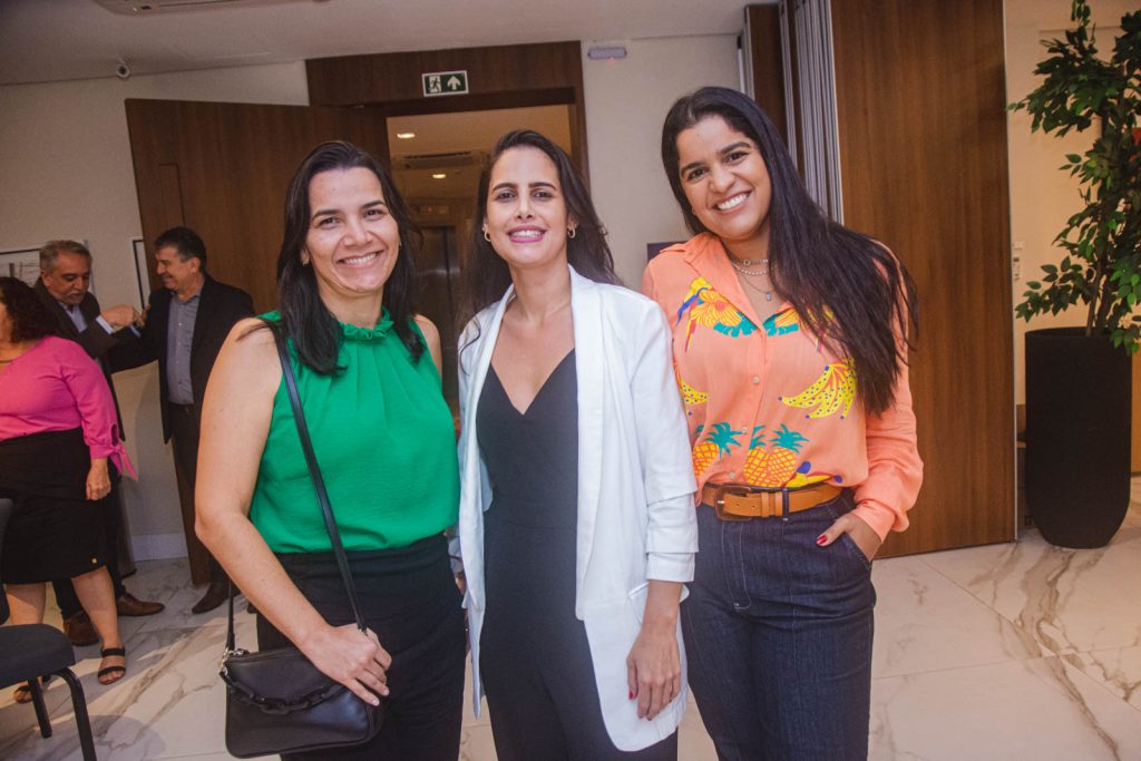 Verônica Salvatore, Karen Nogueira E Kaline Sousa