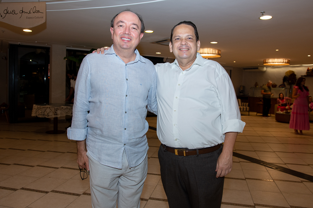 Weiber Xavier E Marcus Lage