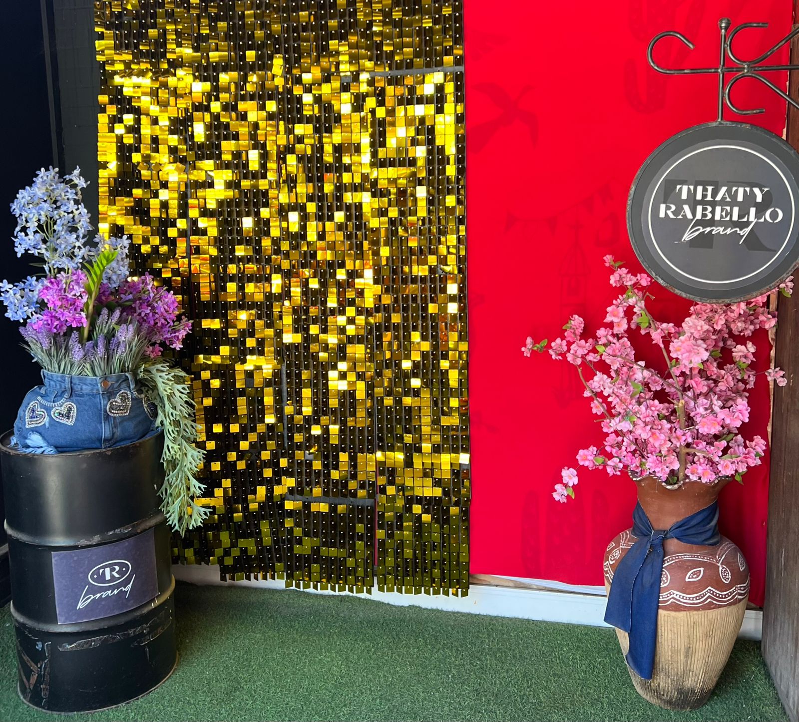 Restaurante Jardins Lounge Bar prepara ambiente e menu especial para receber os casais