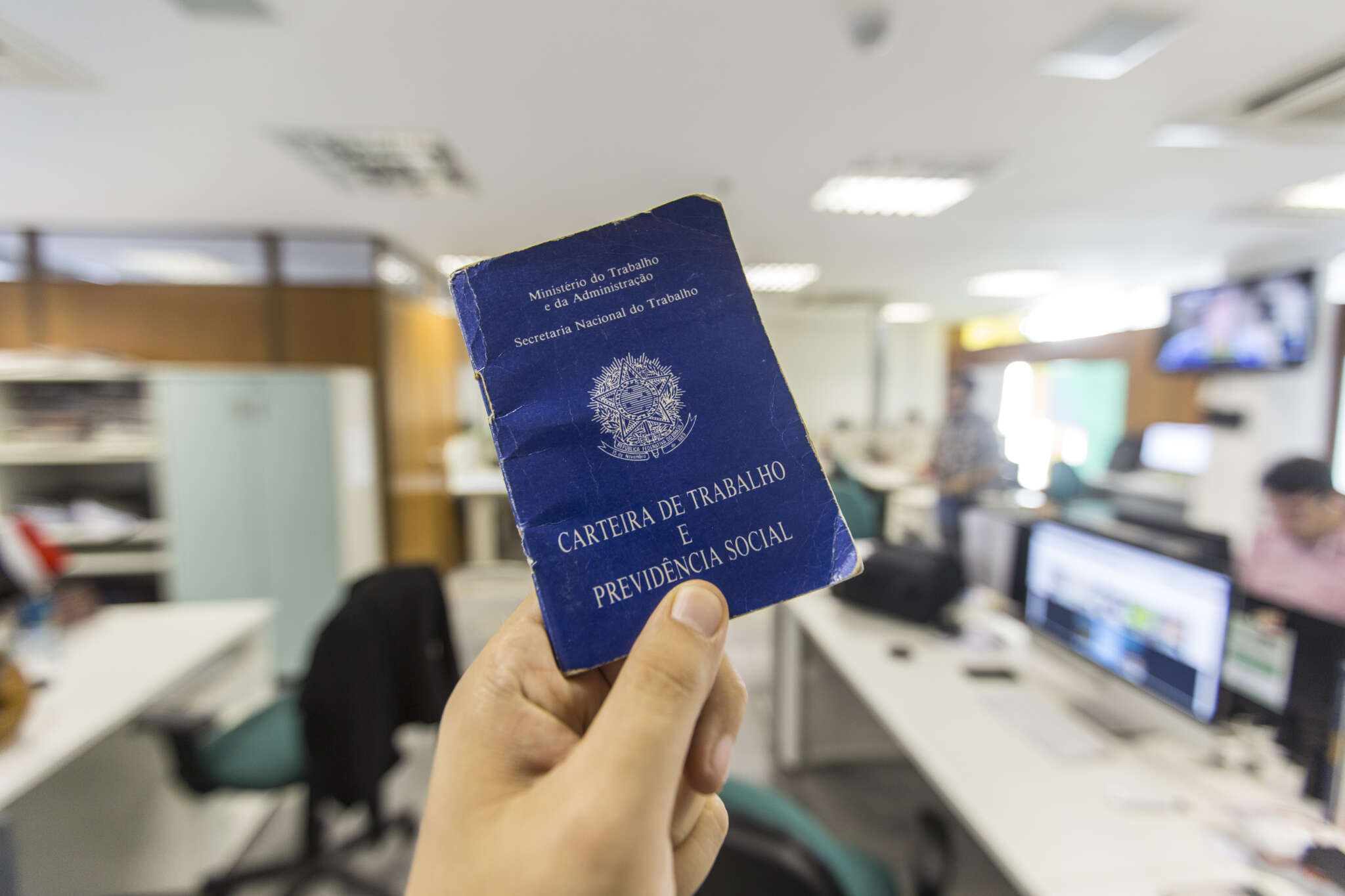 Taxa de desemprego recua em 7 estados no terceiro trimestre