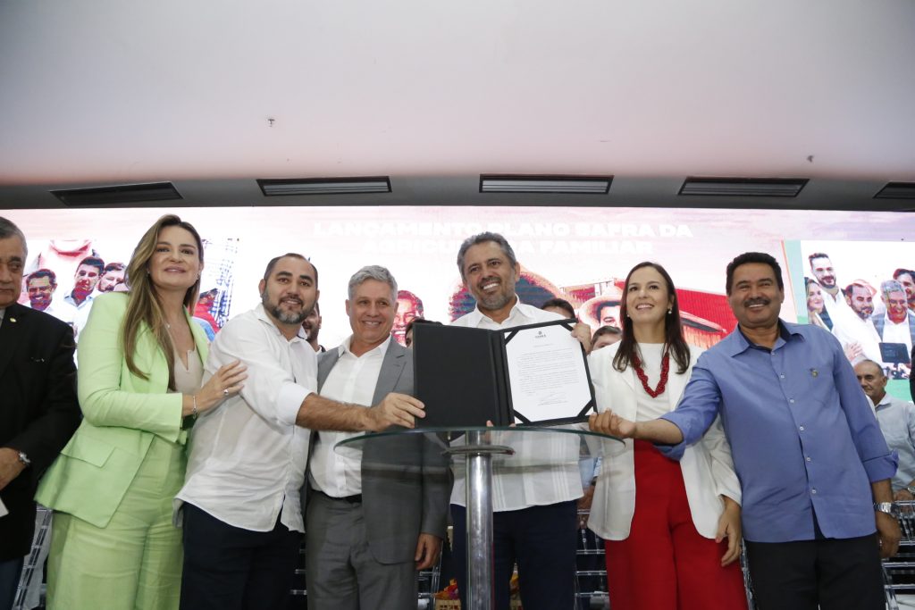 230717 Lanc Plano Safra Gov Min Paulo Teixeira Rg5635