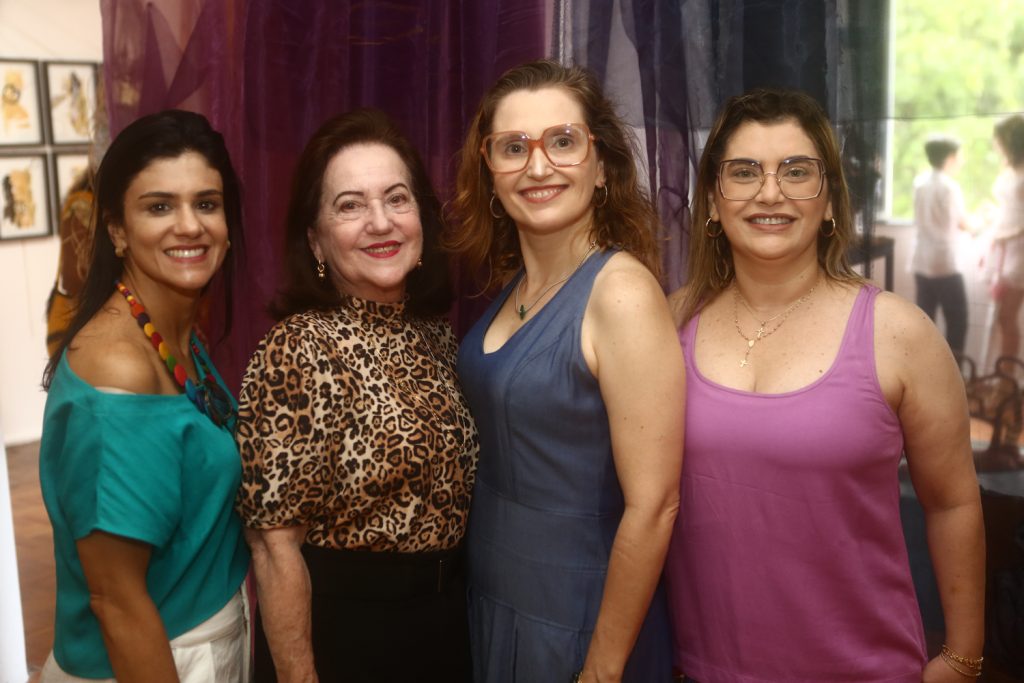 Adriana, Iloe Dalolio, Andrea Dalolio E Veridiana Brasileiro (1)
