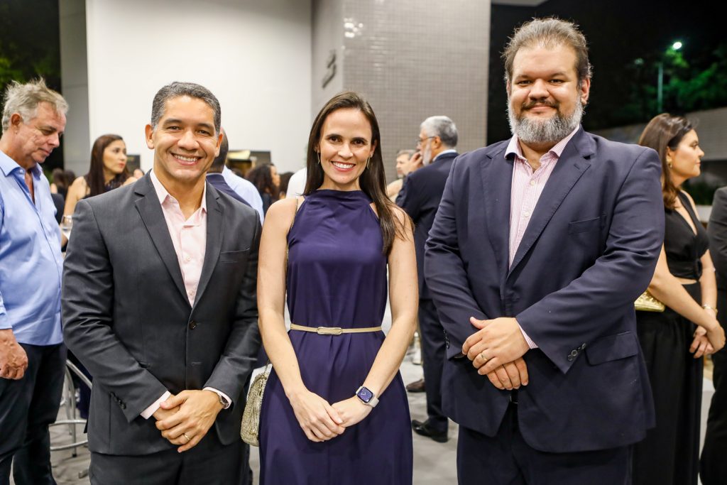 Alexandre Linhares, Aline Santiago E Helio Moraes