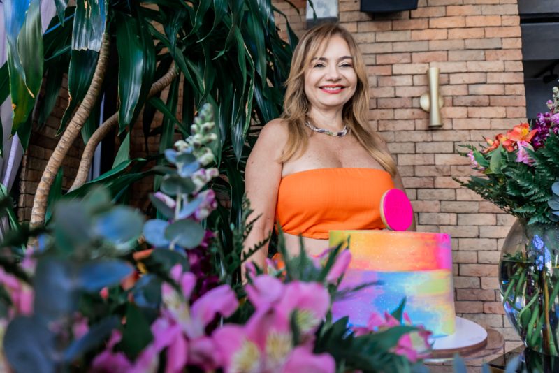 B-Day - Ana Cristina Camelo troca de idade e ganha festa surpresa no Ita Cucina & Vino