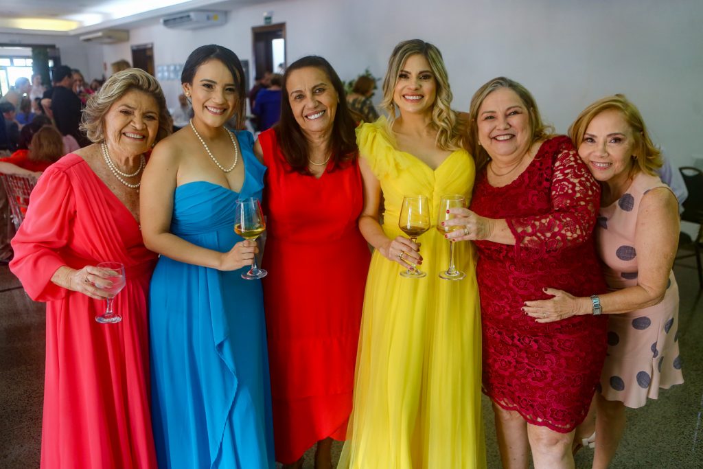 Ana Maria, Andrea Tobar, Coinha Tobar,yolanda Gifone, Concita Tavares E Maminha Maciel