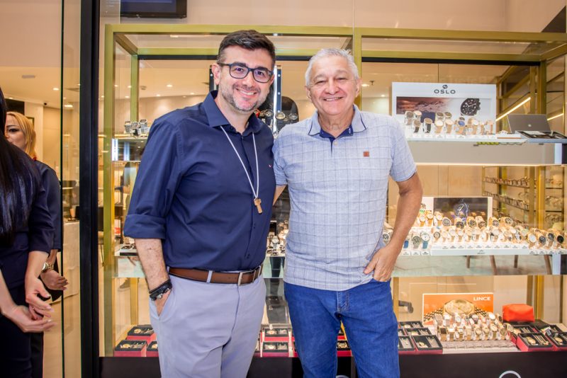 EXPANSÃO NO EUSÉBIO - Assis Cavalcante inaugura 28ª unidade da rede Óticas Visão no Terrazo Shopping