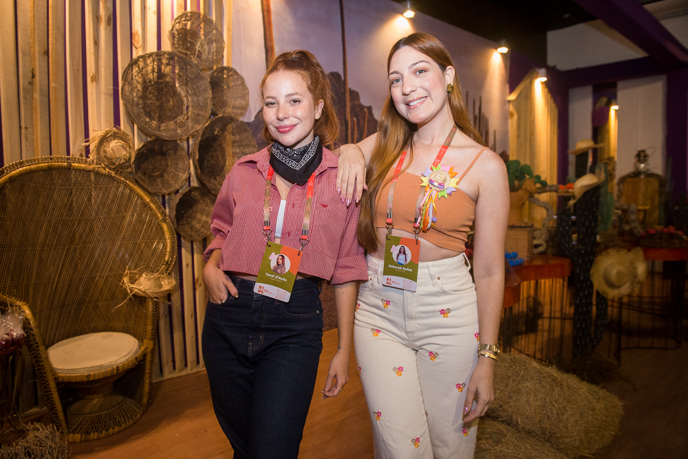 Carolina D'avila E Debora Rolim (2)