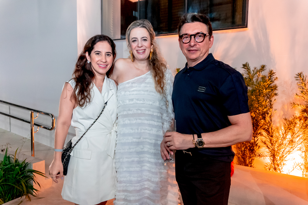 Caroline Ximenes, Cris Mendes E Racine Mourão