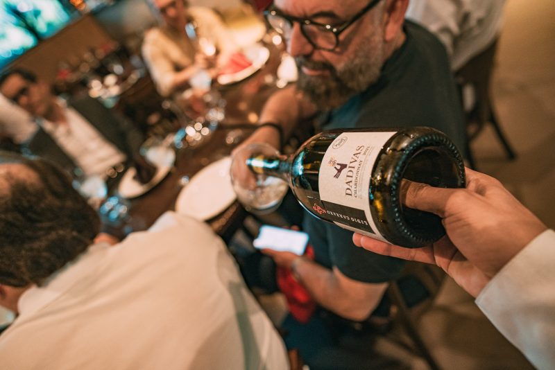 Lídio Carraro e Maximo Boschi - Casa Bernutty Co. apresenta vinhos nacionais de alto nível em almoço exclusivo no Santa Grelha