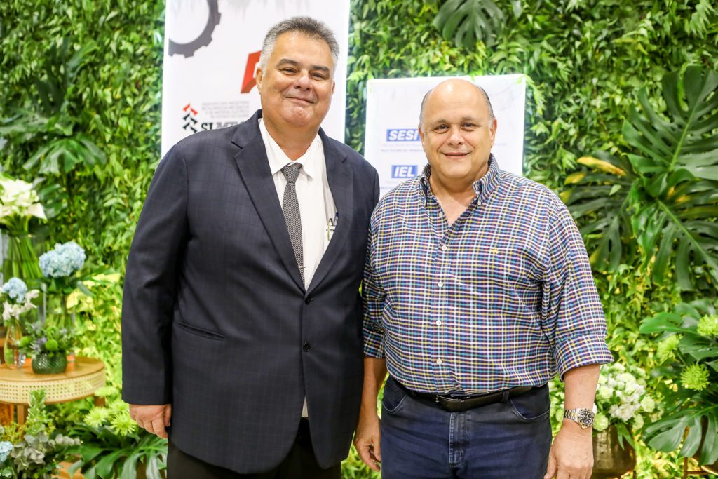 Cesar Barros E Philomeno Junior