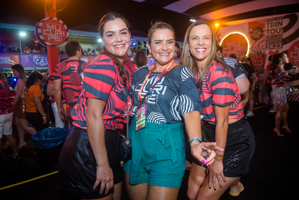 Daniele Enguio, Ira Frota E Karina Jodique (1)