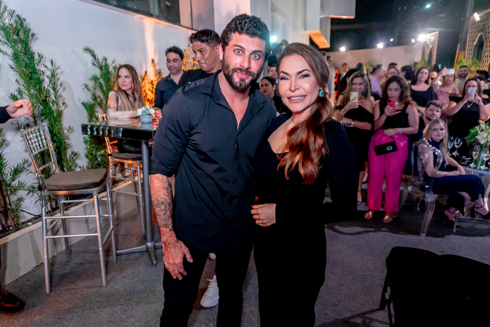 Dj Jesus Luz E Georgia Machado (1)