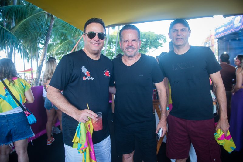 SIRIGUELLA COM FEIJÃO - Feijoada do Siriguella incendeia o Marina Park no sábado do Fortal 2023