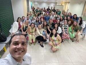 Equipe De Profissionais Da Unimed Lar, Escritório Da Qualidade E Segurança Do Paciente E Gestão De Riscos Com A Diretoria E Superintendência De Recursos Próprios.