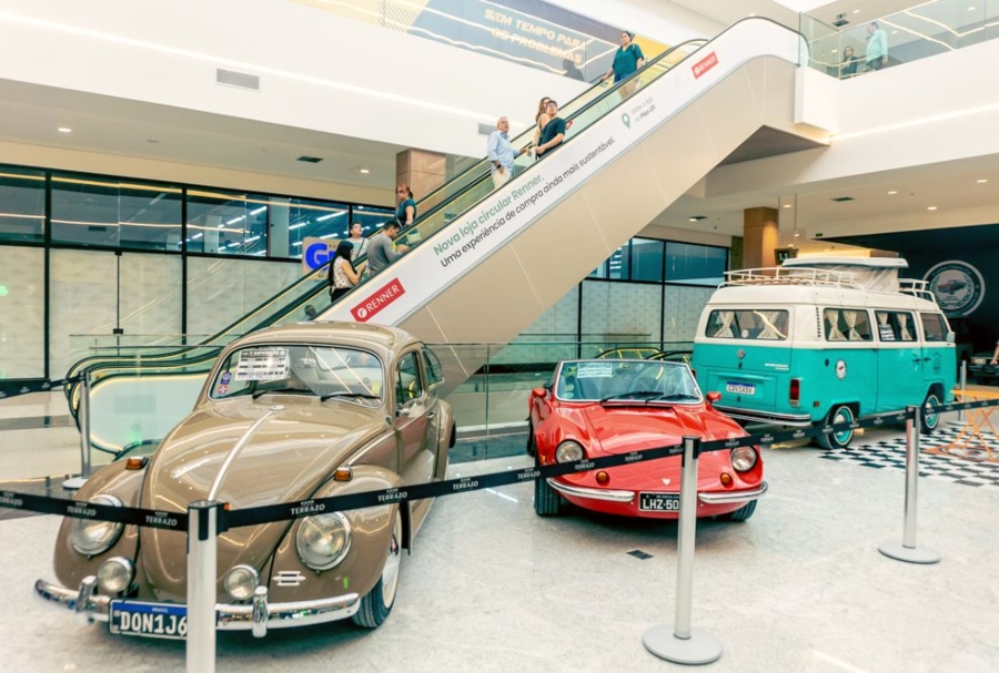 Terrazo Shopping sedia encontro de carros antigos do Eusébio Classic Car