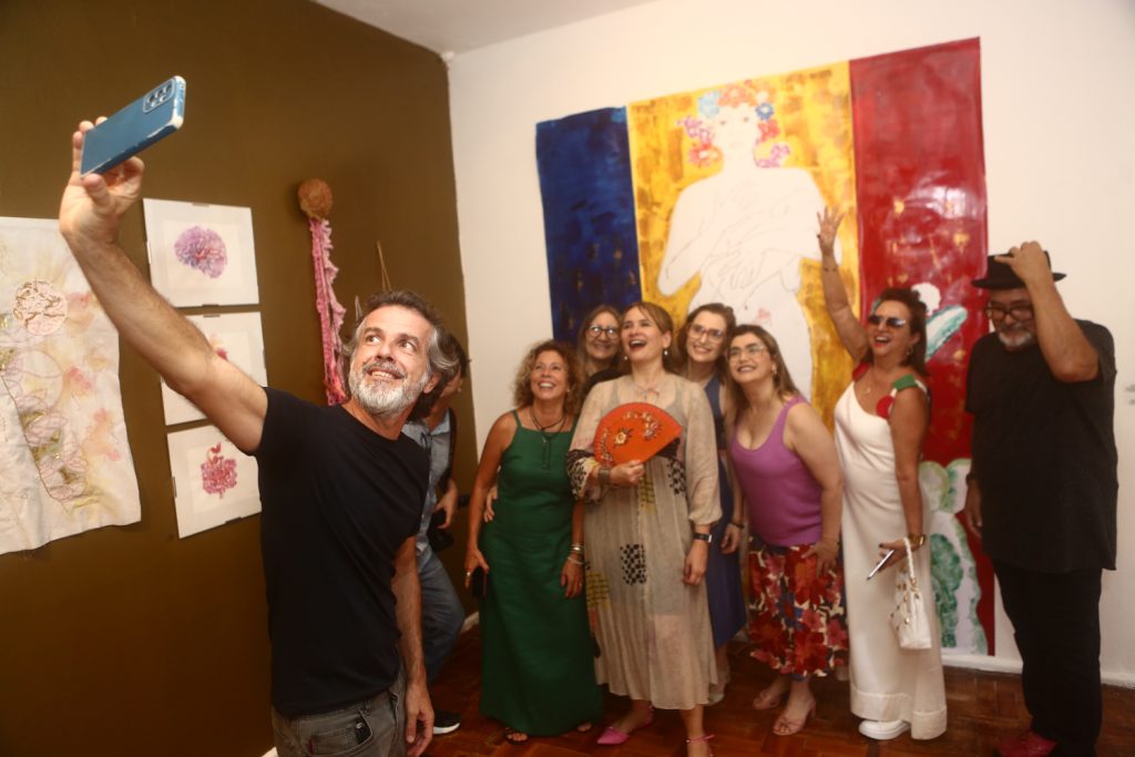 Exposiçã Oque Nos Ilumina (45)
