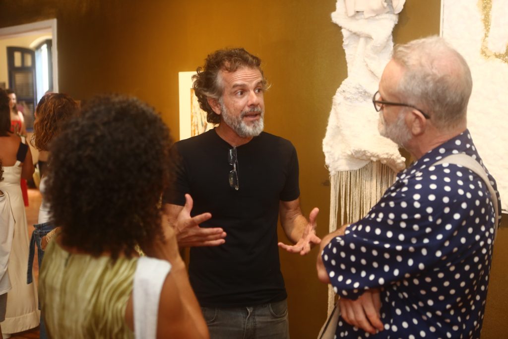 Exposiçã Oque Nos Ilumina (58)