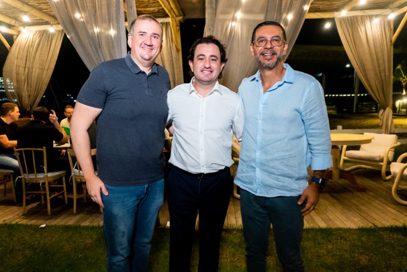 Cenário Náutico - Boa música, excelente gastronomia e vista privilegiada atraem cada vez mais aniversariantes ao Iate Clube de Fortaleza