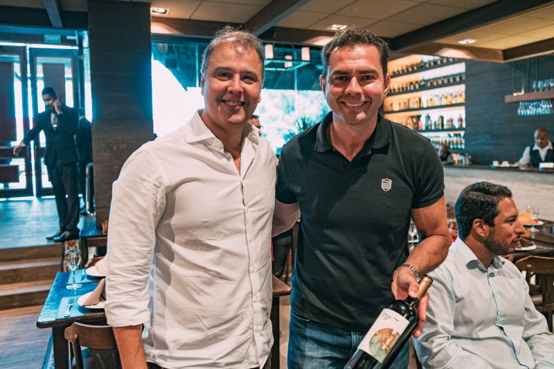 Lídio Carraro e Maximo Boschi - Casa Bernutty Co. apresenta vinhos nacionais de alto nível em almoço exclusivo no Santa Grelha
