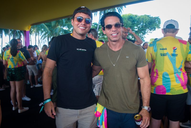 SIRIGUELLA COM FEIJÃO - Feijoada do Siriguella incendeia o Marina Park no sábado do Fortal 2023