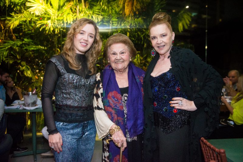 France Je T'aime - Pipo Restaurante une gastronomia e música à la française em noite especial