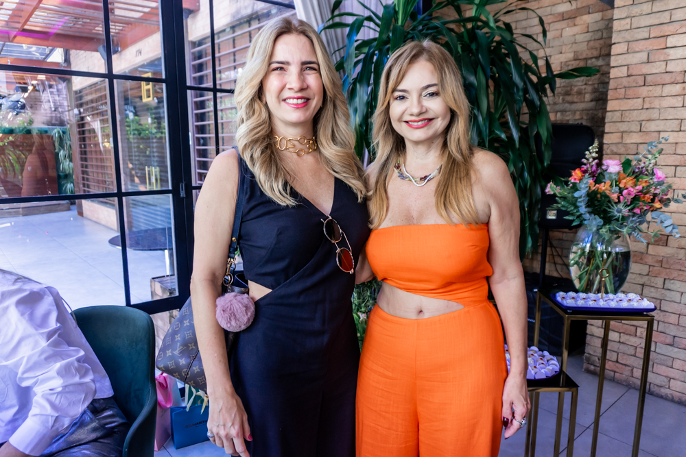 Karmilse Marinho E Ana Cristina Camelo (2)