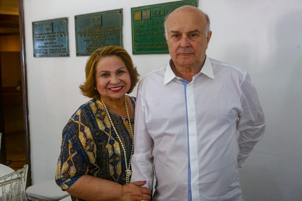 Licia E Germano Rocha (2)