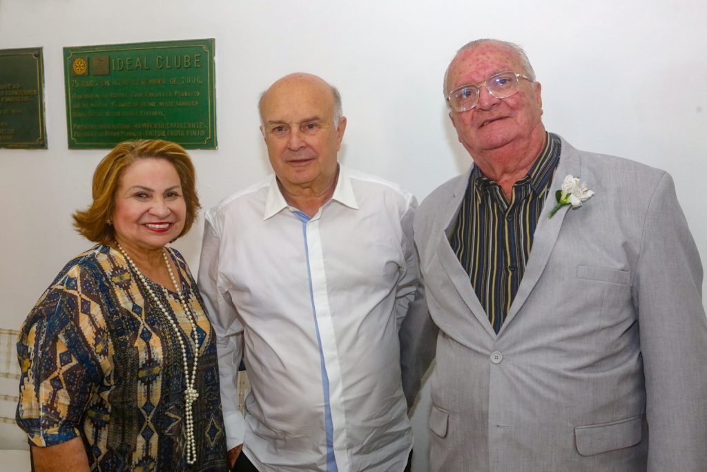 Licia, Germano Rocha E Tunico Aragão (1)