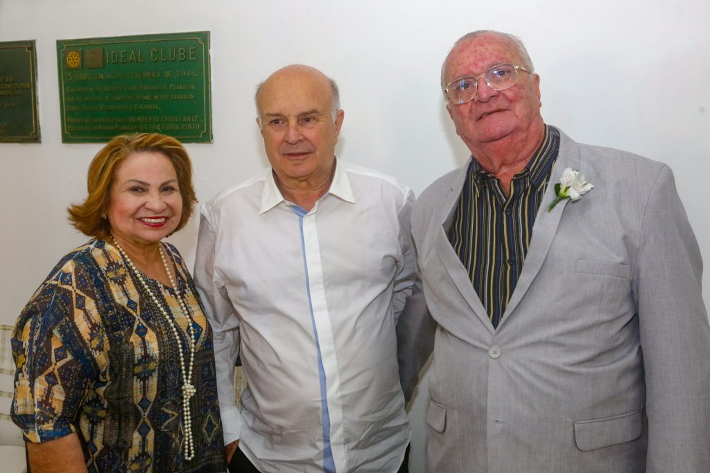 Licia, Germano Rocha E Tunico Aragão (3)