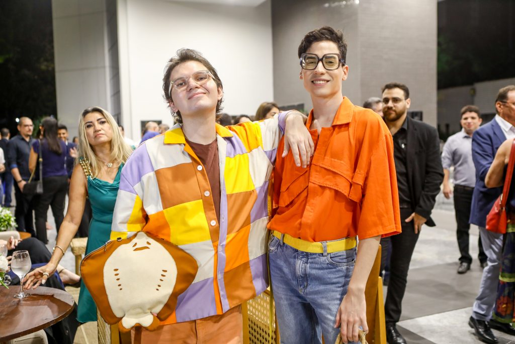 Lucas Kovski E Gomes Avilla