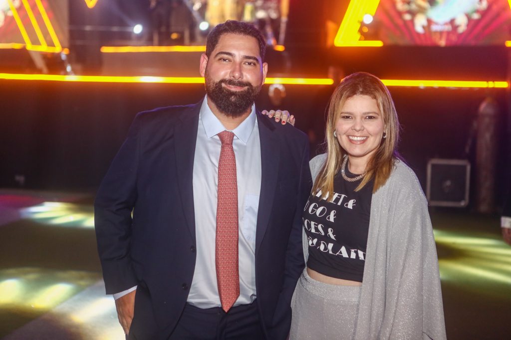 Luiz Victor Torres E Talita Oliveira