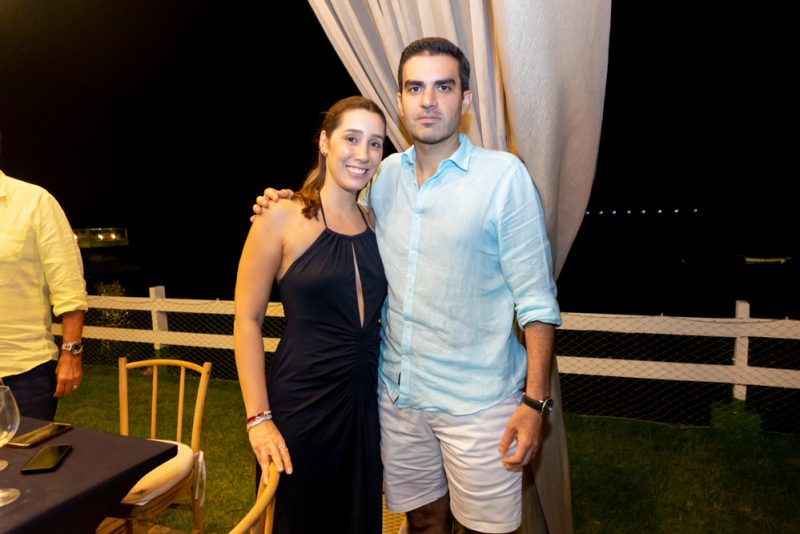 Parada obrigatória - Sal, sol e muita gente bacana dão a tônica do weekend no Iate Clube de Fortaleza